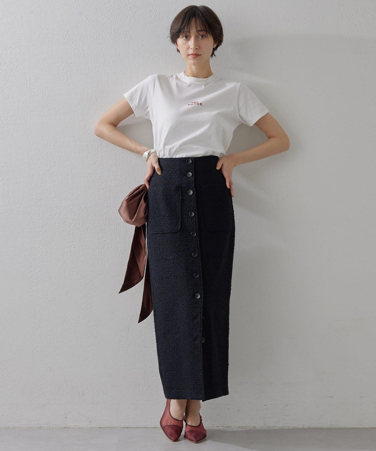 【THE PAUSE】THE PAUSE刺繡T恤