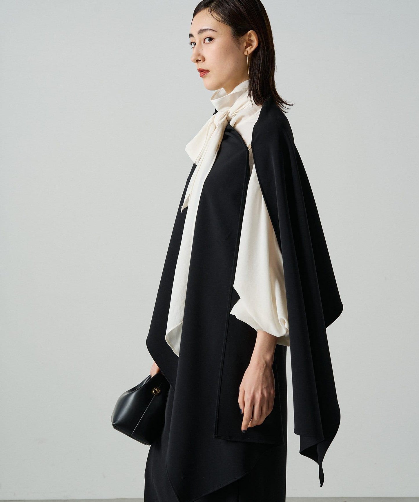 【Atelier N°5/工作室5】斗篷