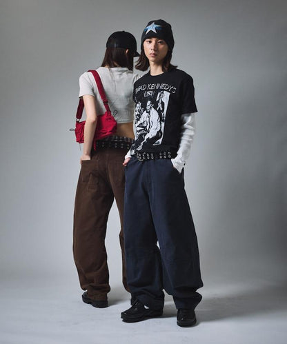 寬鬆剪裁工裝褲