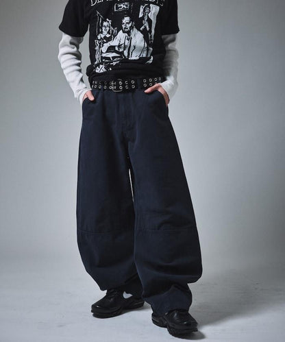 寬鬆剪裁工裝褲