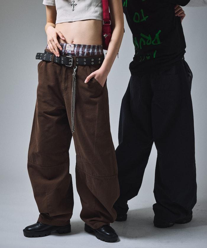 寬鬆剪裁工裝褲