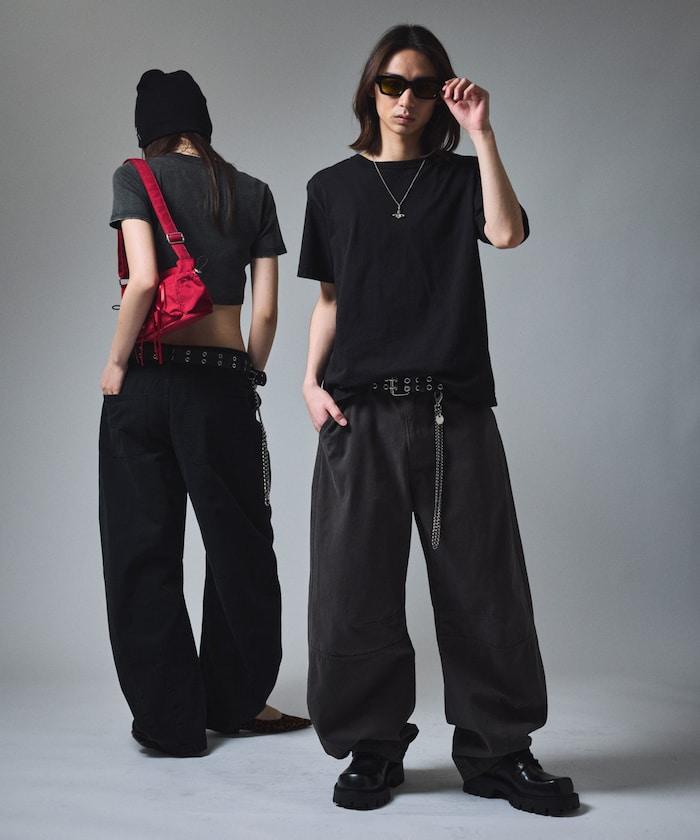 寬鬆剪裁工裝褲