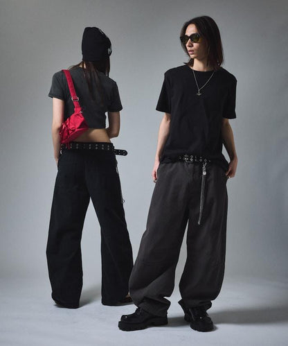 寬鬆剪裁工裝褲