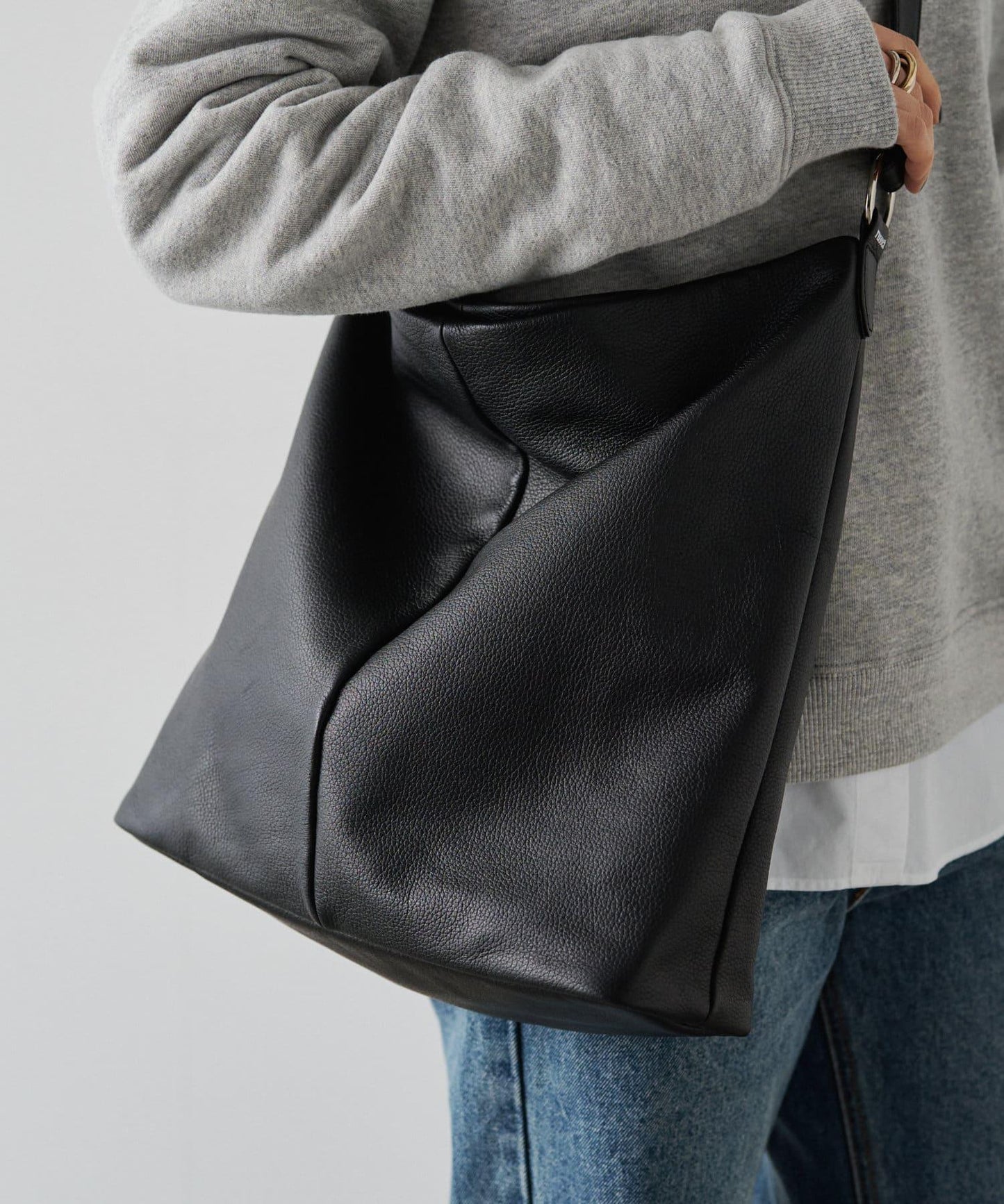 【社交媒體達人團隊監修】單肩斜挎包