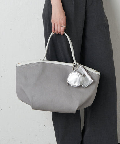 【可放卡片】帶卡拉賓的軟皮多功能盒