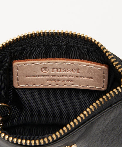 【可放卡片】帶卡拉賓的軟皮多功能盒