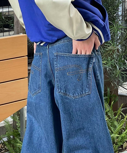 【藍色牛仔布/藍色牛仔布】寬鬆牛仔褲