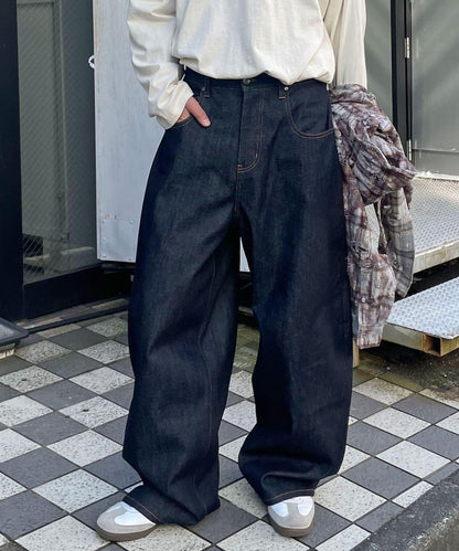 【藍色牛仔布/藍色牛仔布】寬鬆牛仔褲