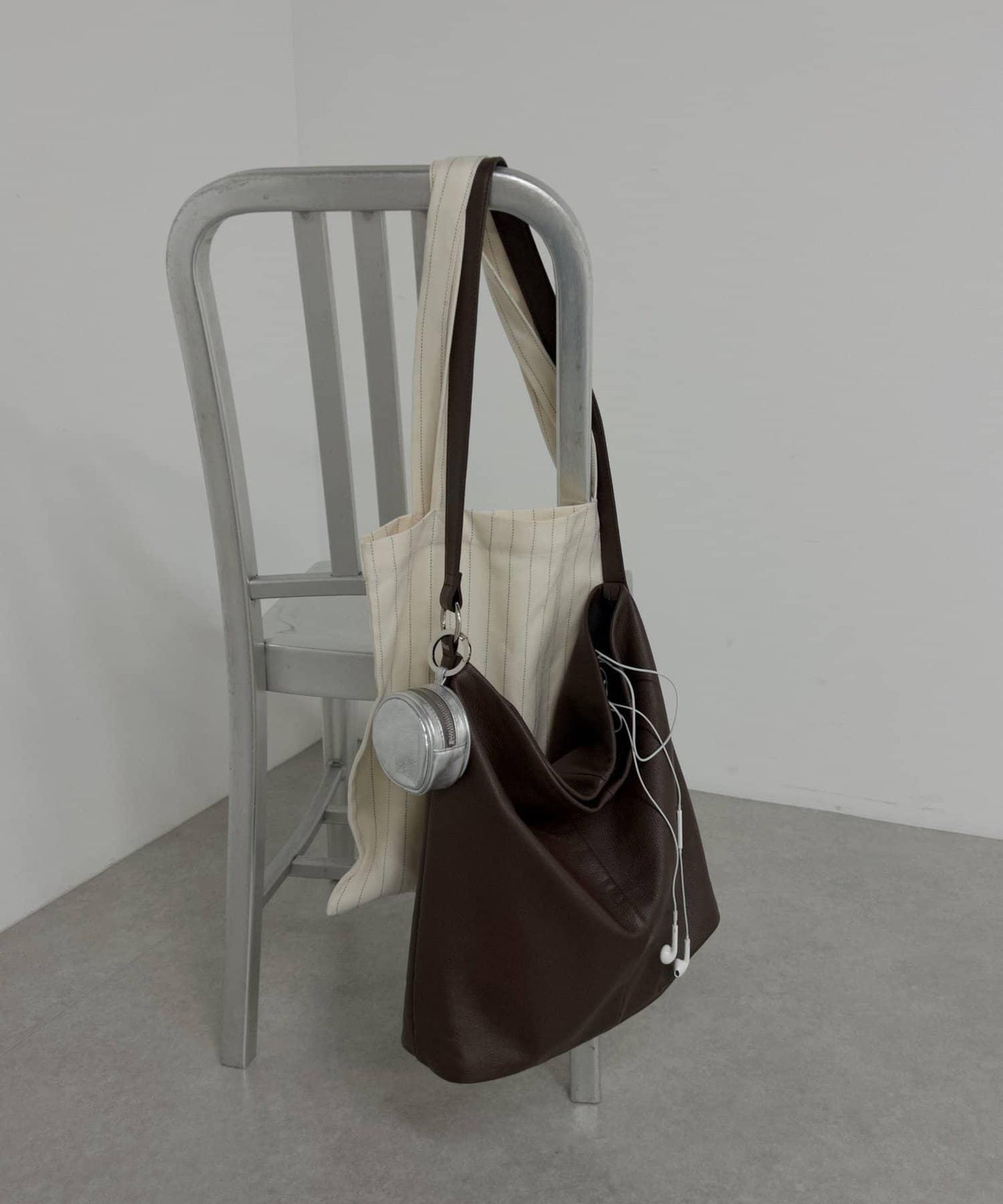 【社交媒體達人團隊監修】單肩斜挎包