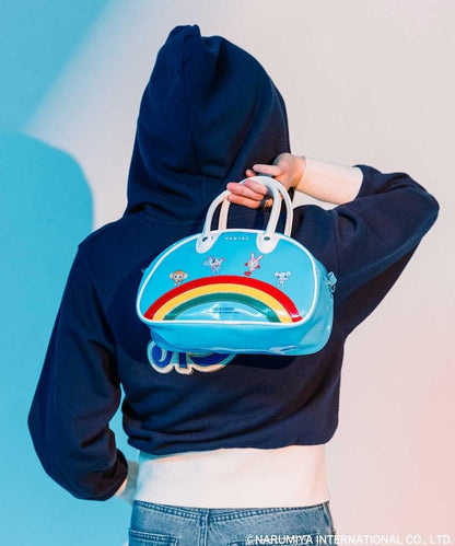 成美兒角色 亮麵包包