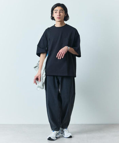 寬鬆直筒款牛仔褲