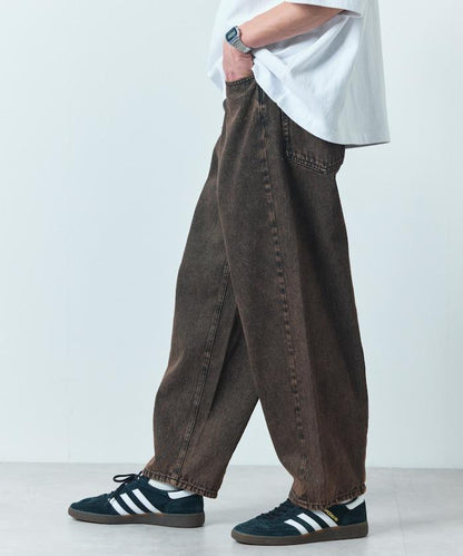 寬鬆直筒款牛仔褲