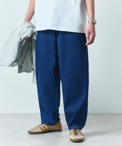 寬鬆直筒款牛仔褲