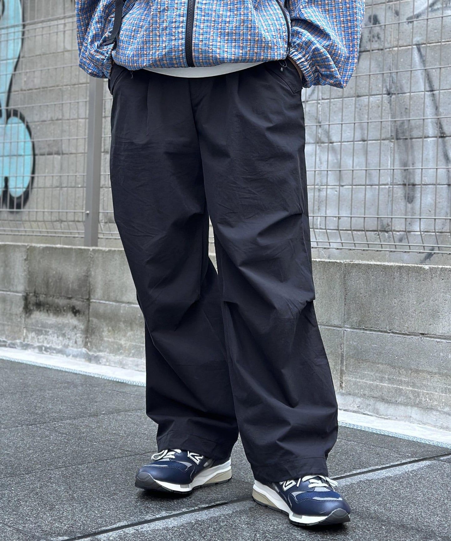 棉尼龍細褶褲