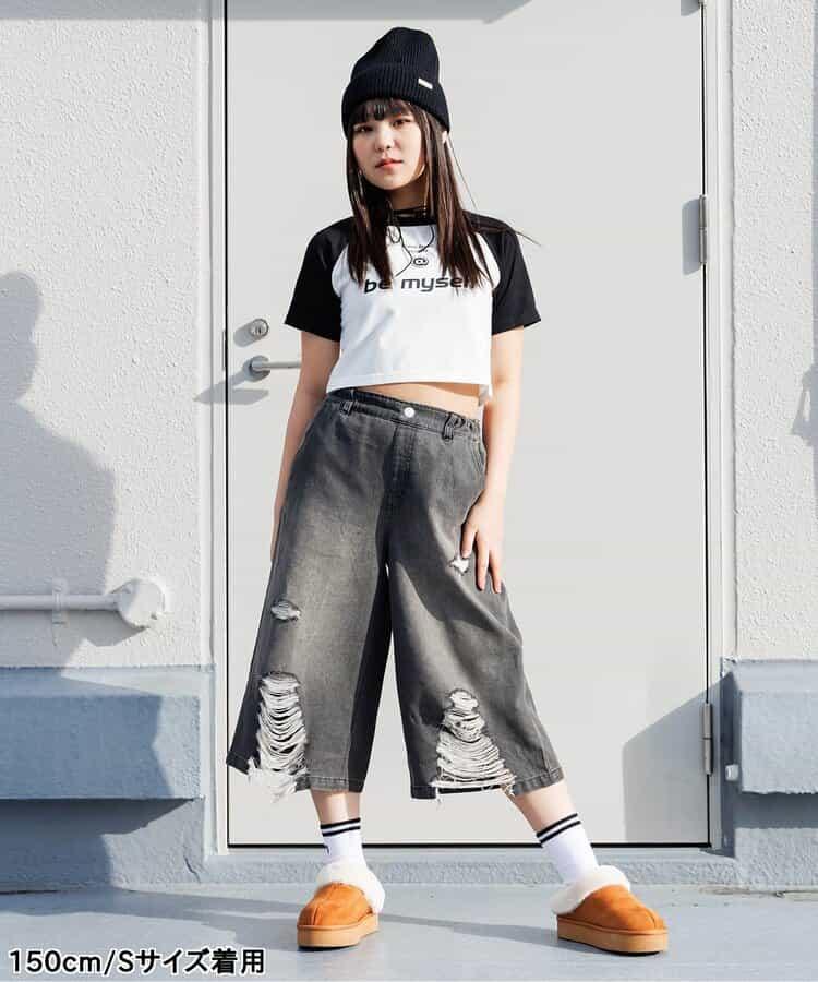 短款拉鍊領T-shirt