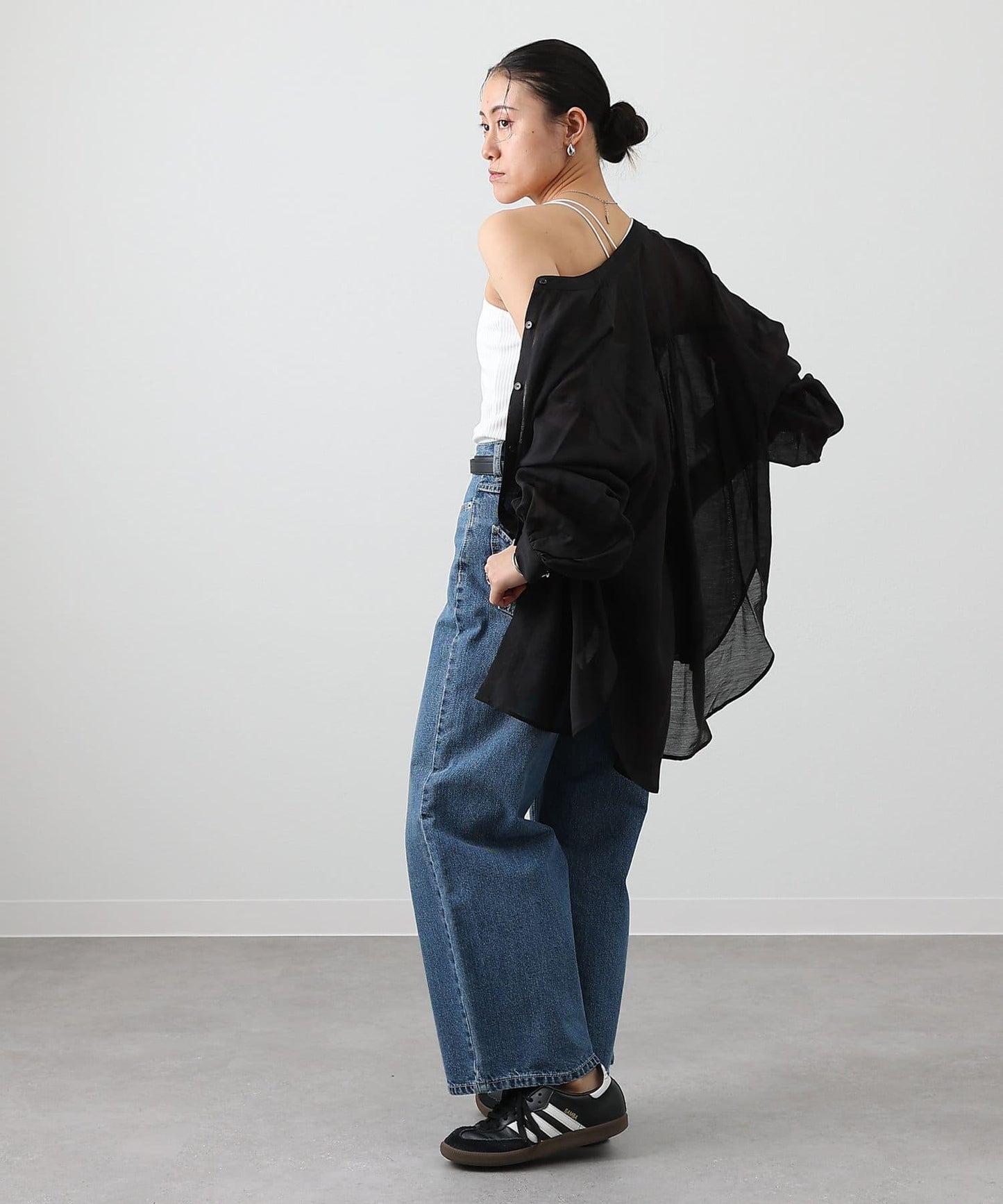 【SS優先】帶杯交叉彈力吊帶背心