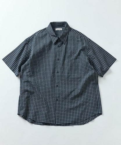Relax Fit 舒適版型 常規領 短袖 格子襯衫