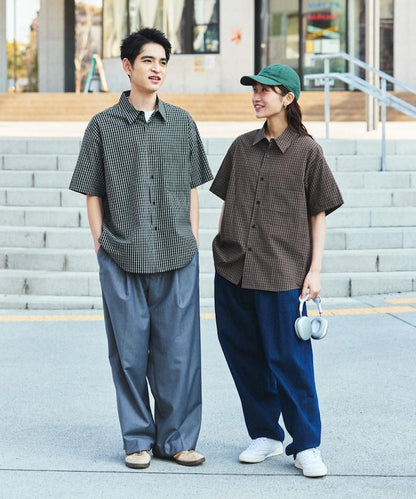 Relax Fit 舒適版型 常規領 短袖 格子襯衫