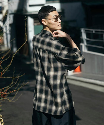 磨邊處理 開領 漸變格子襯衫 短袖