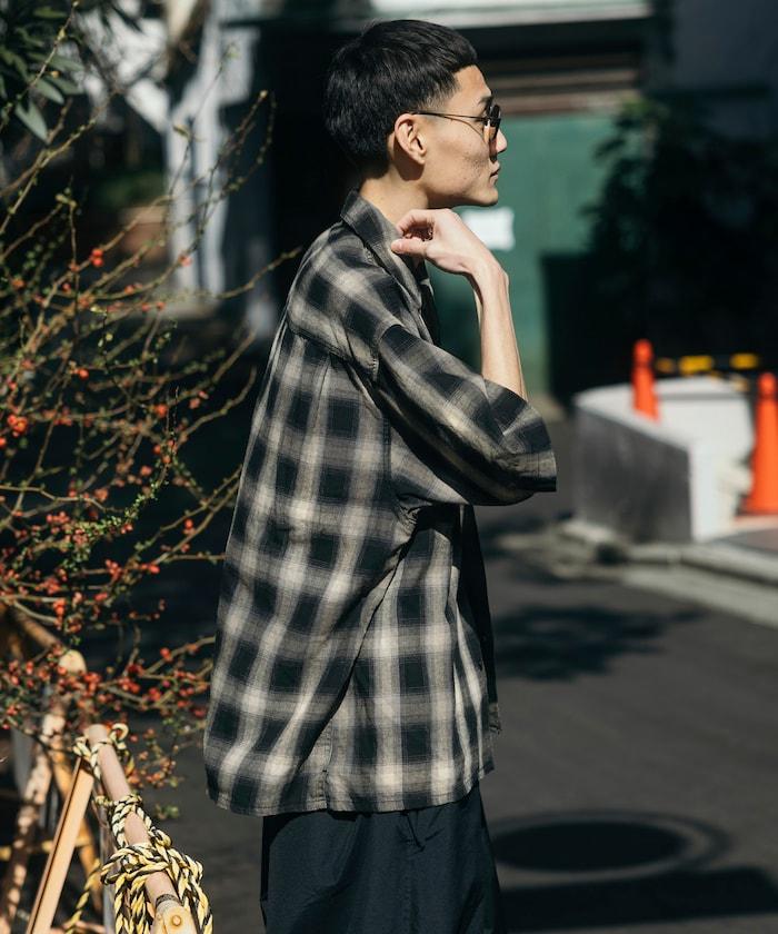 磨邊處理 開領 漸變格子襯衫 短袖