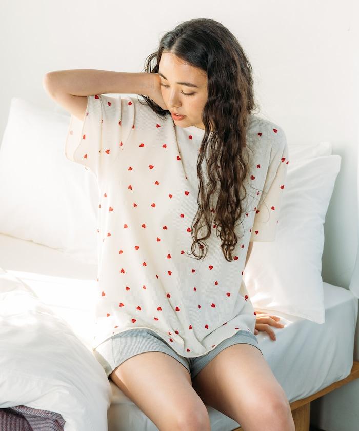 聯名重 心形T恤 純色短褲 室內套裝