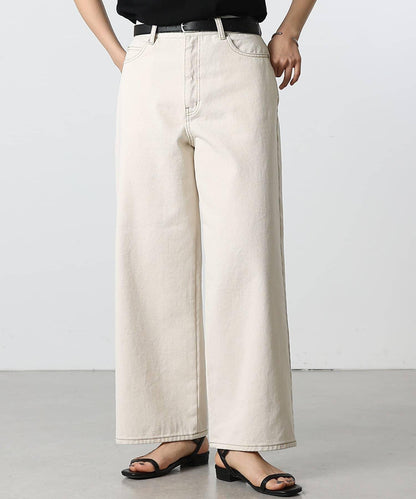 寬鬆牛仔褲