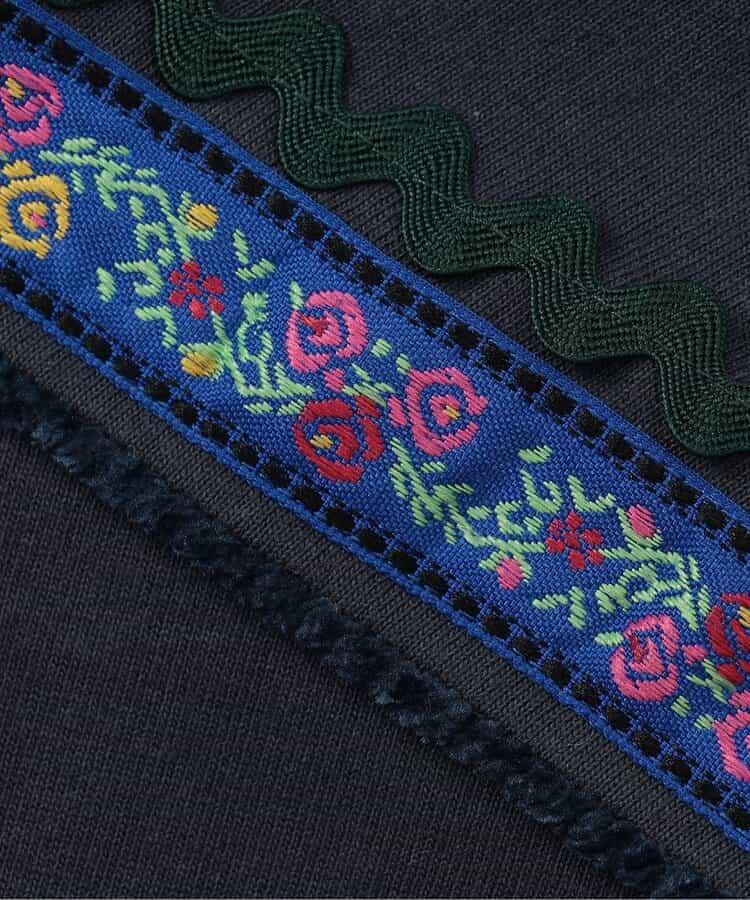 女孩子 蓬蓬上衣