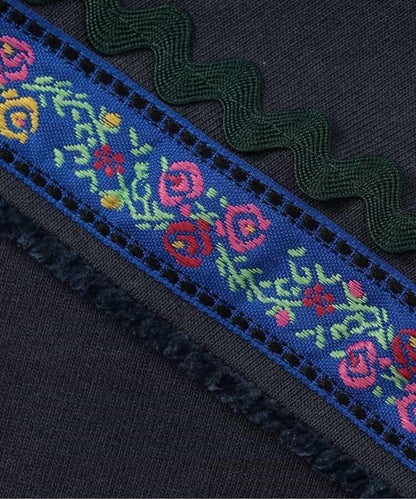 女孩子 蓬蓬上衣