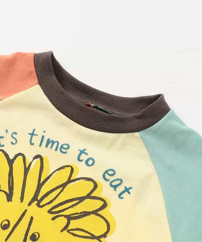 熊和獅子野餐午餐機關印花T恤