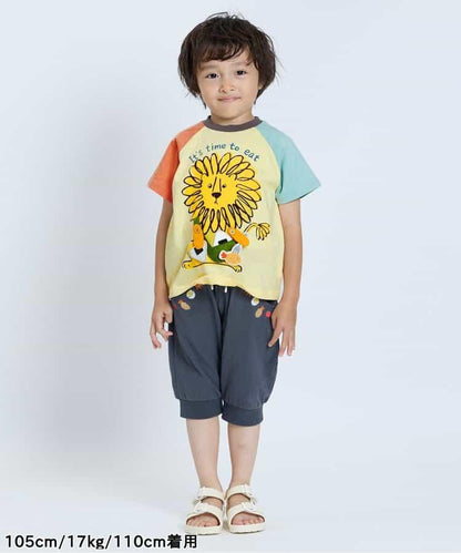 熊和獅子野餐午餐機關印花T恤