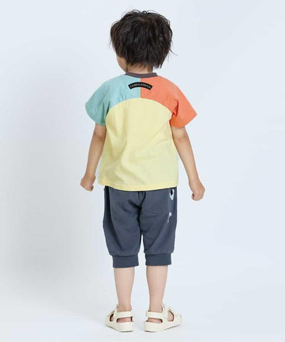 熊和獅子野餐午餐機關印花T恤