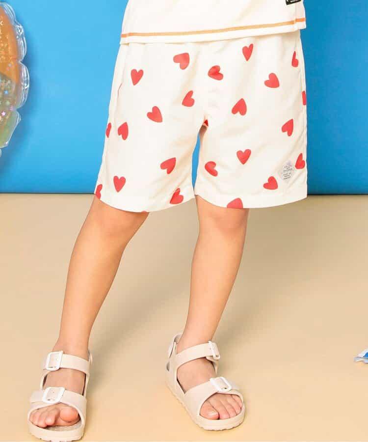 期待的沙灘短褲