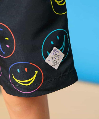 期待的沙灘短褲