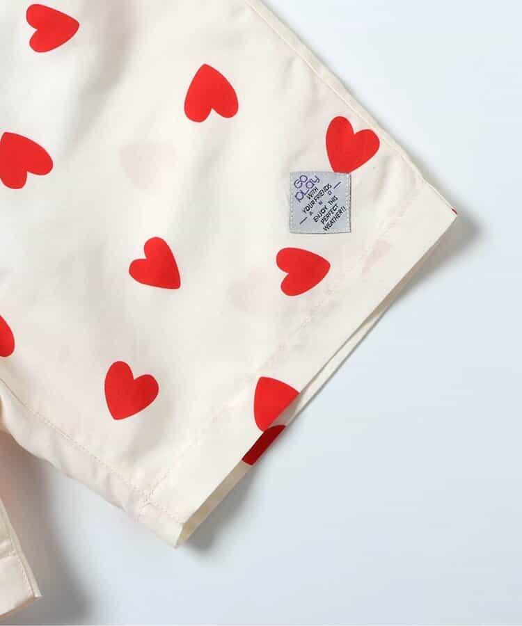 期待的沙灘短褲