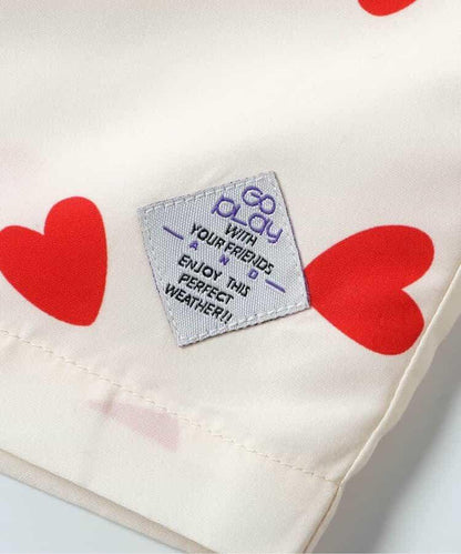 期待的沙灘短褲