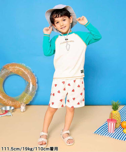 期待的沙灘短褲