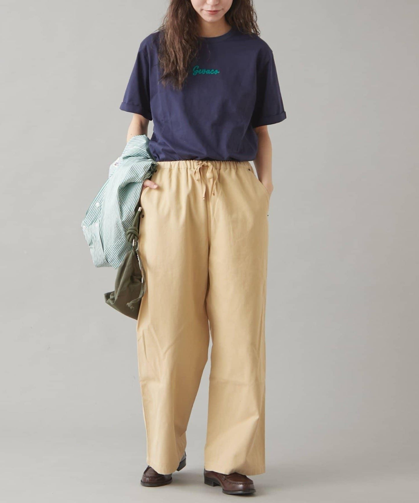 【GEVACO】一點小標誌鏈條刺繡T恤