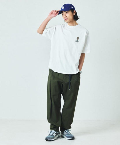 大尺寸 刺繡點綴 圓領 T恤 / 休閒款