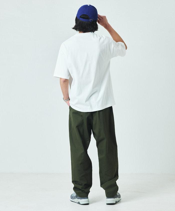 大尺寸 刺繡點綴 圓領 T恤 / 休閒款