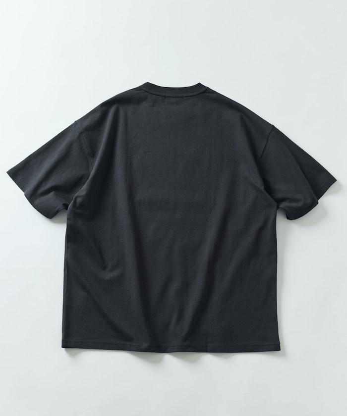 大尺寸 刺繡點綴 圓領 T恤 / 休閒款