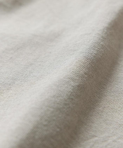 大尺寸 刺繡點綴 圓領 T恤 / 休閒款