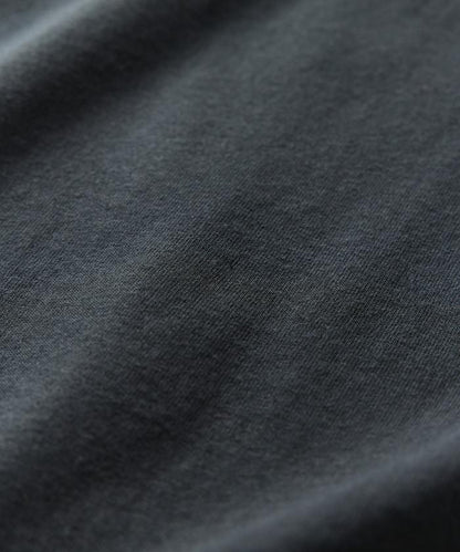 大尺寸 刺繡點綴 圓領 T恤 / 休閒款