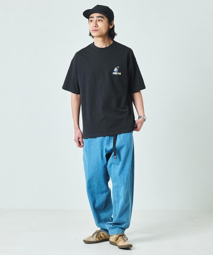 大尺寸 刺繡點綴 圓領 T恤 / 花