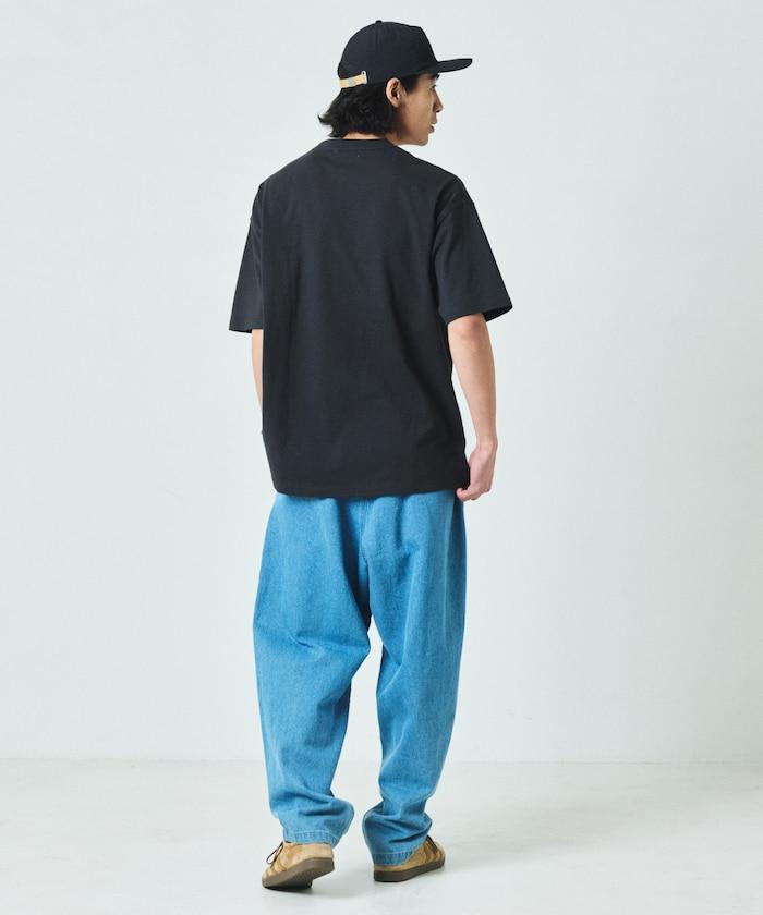 大尺寸 刺繡點綴 圓領 T恤 / 花