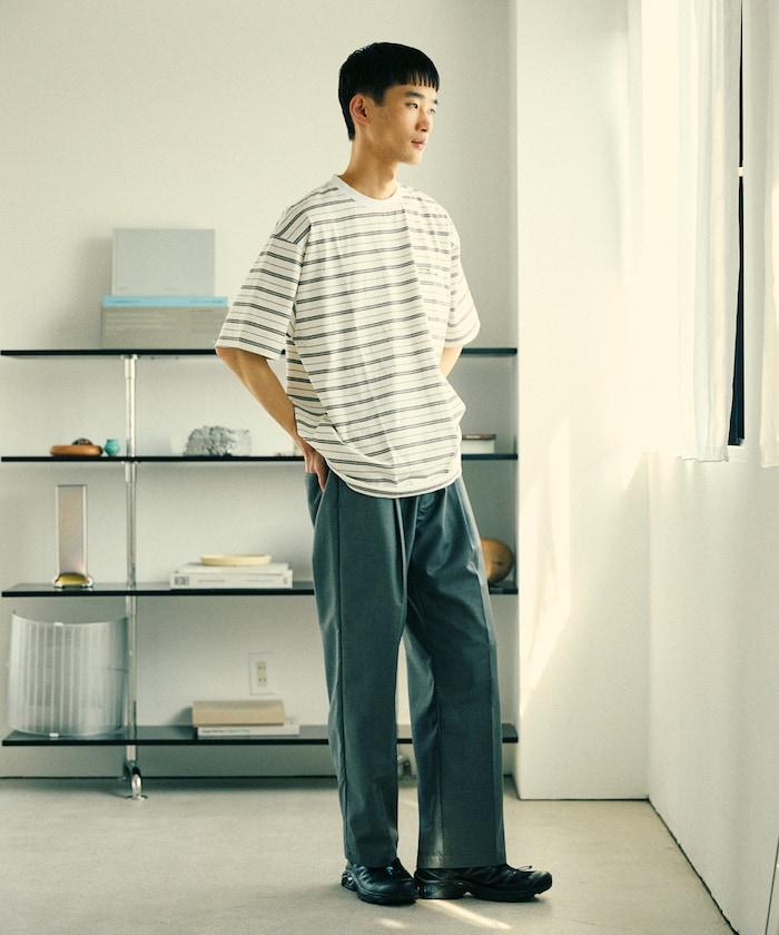 BASIC標誌刺繡T恤條紋/一點刺繡條紋T恤/短袖