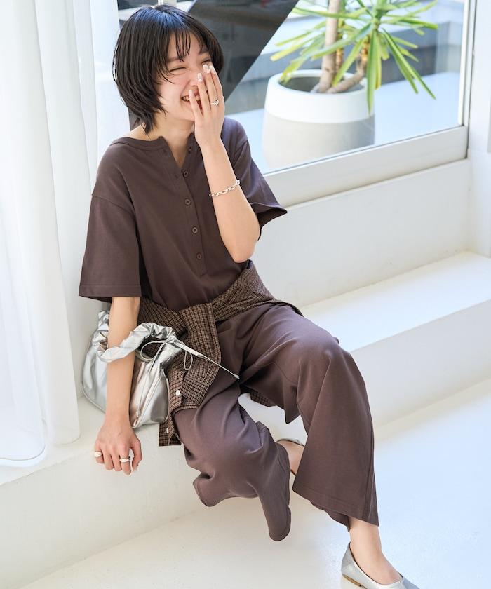 輕鬆款前開扣短袖連體褲