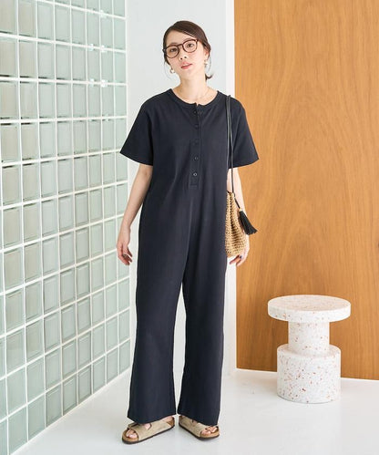 輕鬆款前開扣短袖連體褲