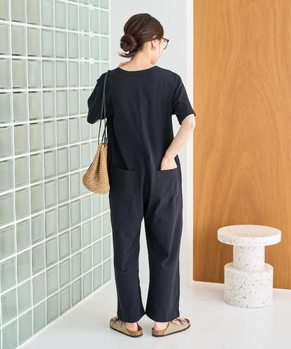 輕鬆款前開扣短袖連體褲