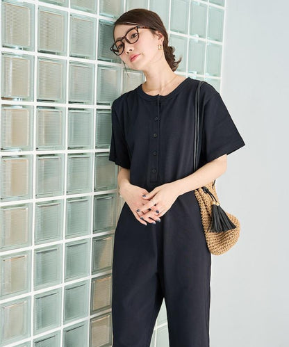 輕鬆款前開扣短袖連體褲
