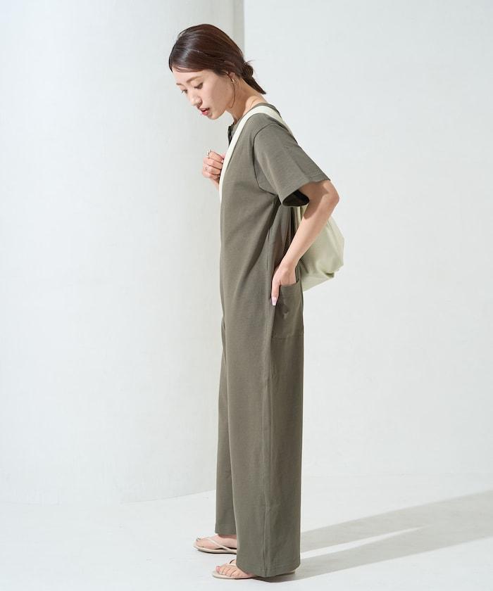 輕鬆款前開扣短袖連體褲